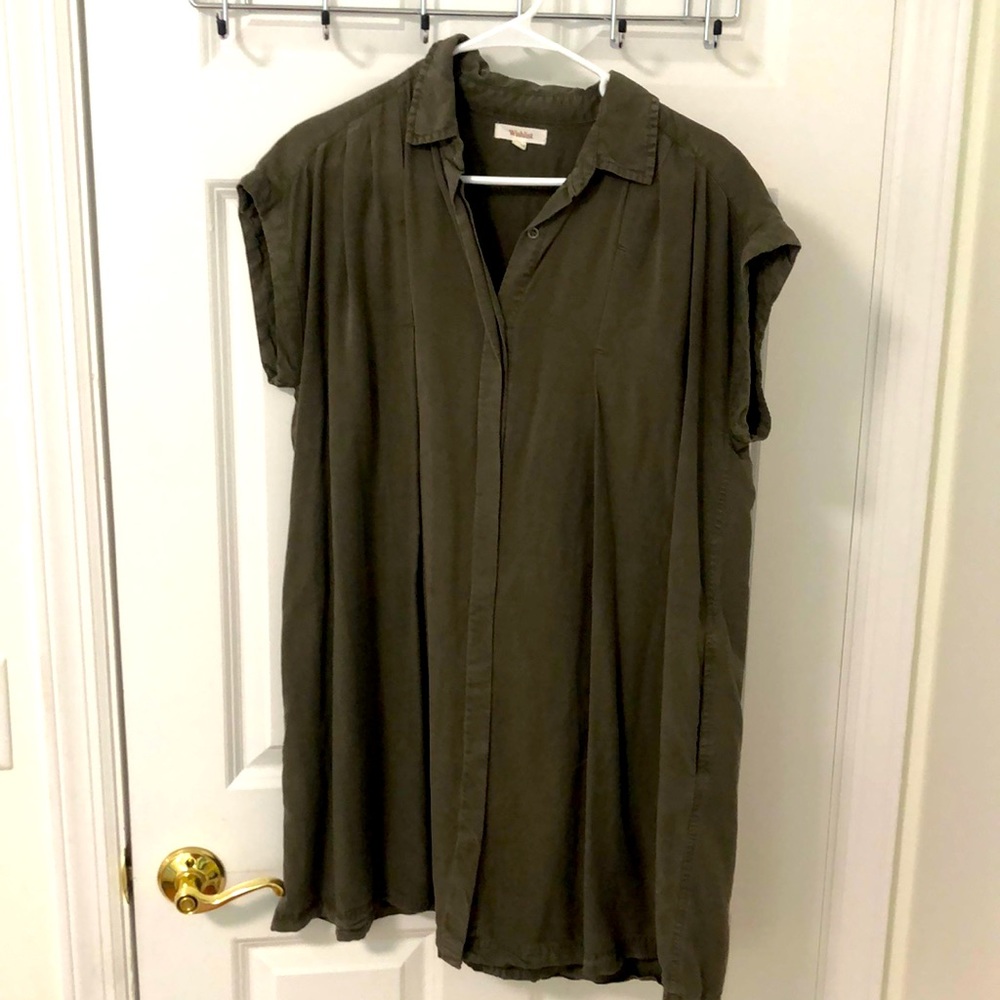 Women’s dress
